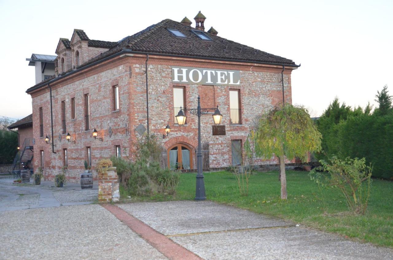 Hotel Le Botti Guarene Ngoại thất bức ảnh
