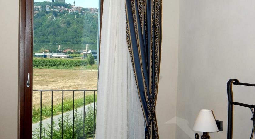 Hotel Le Botti Guarene Ngoại thất bức ảnh