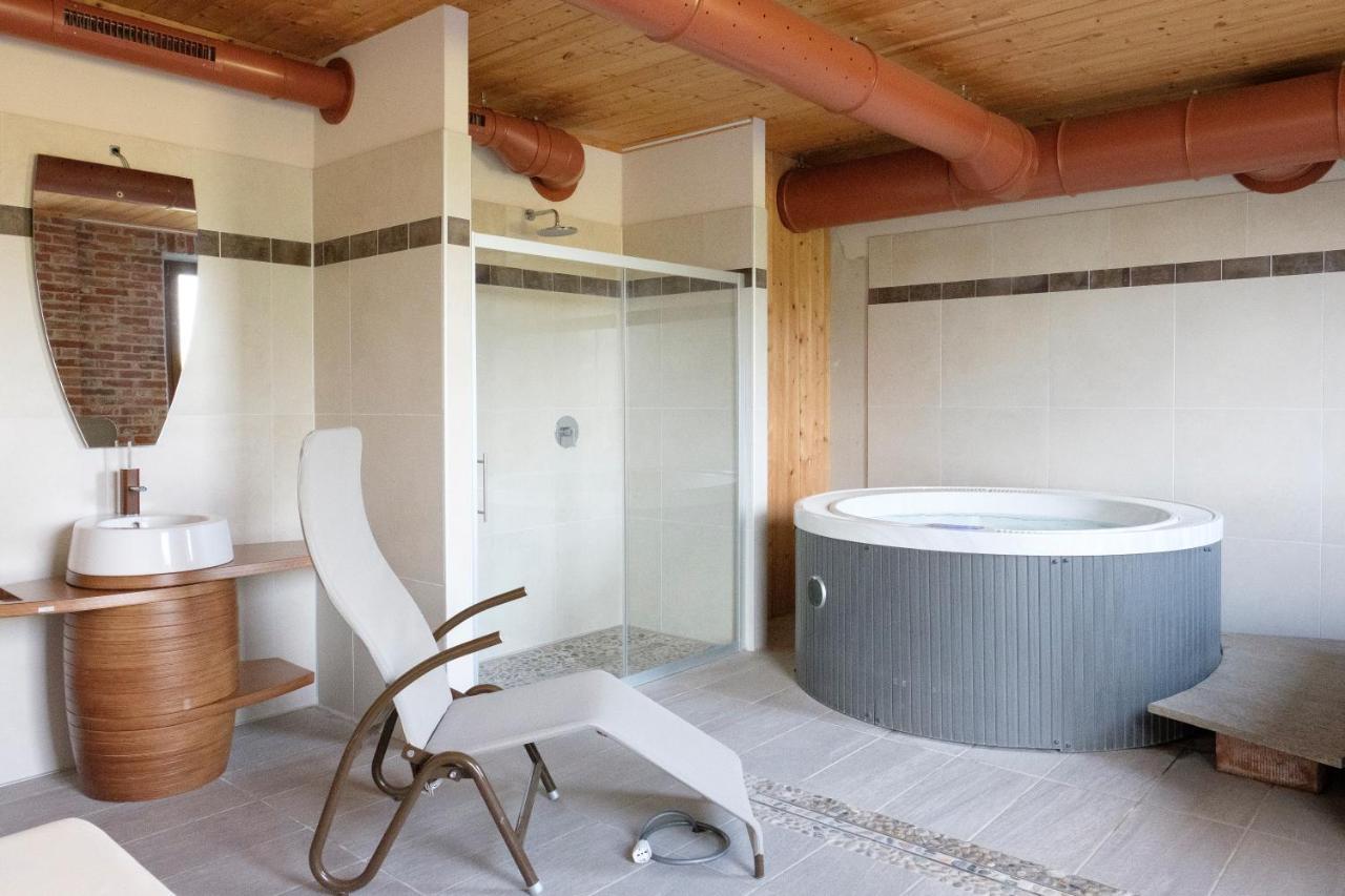 Hotel Le Botti Guarene Ngoại thất bức ảnh