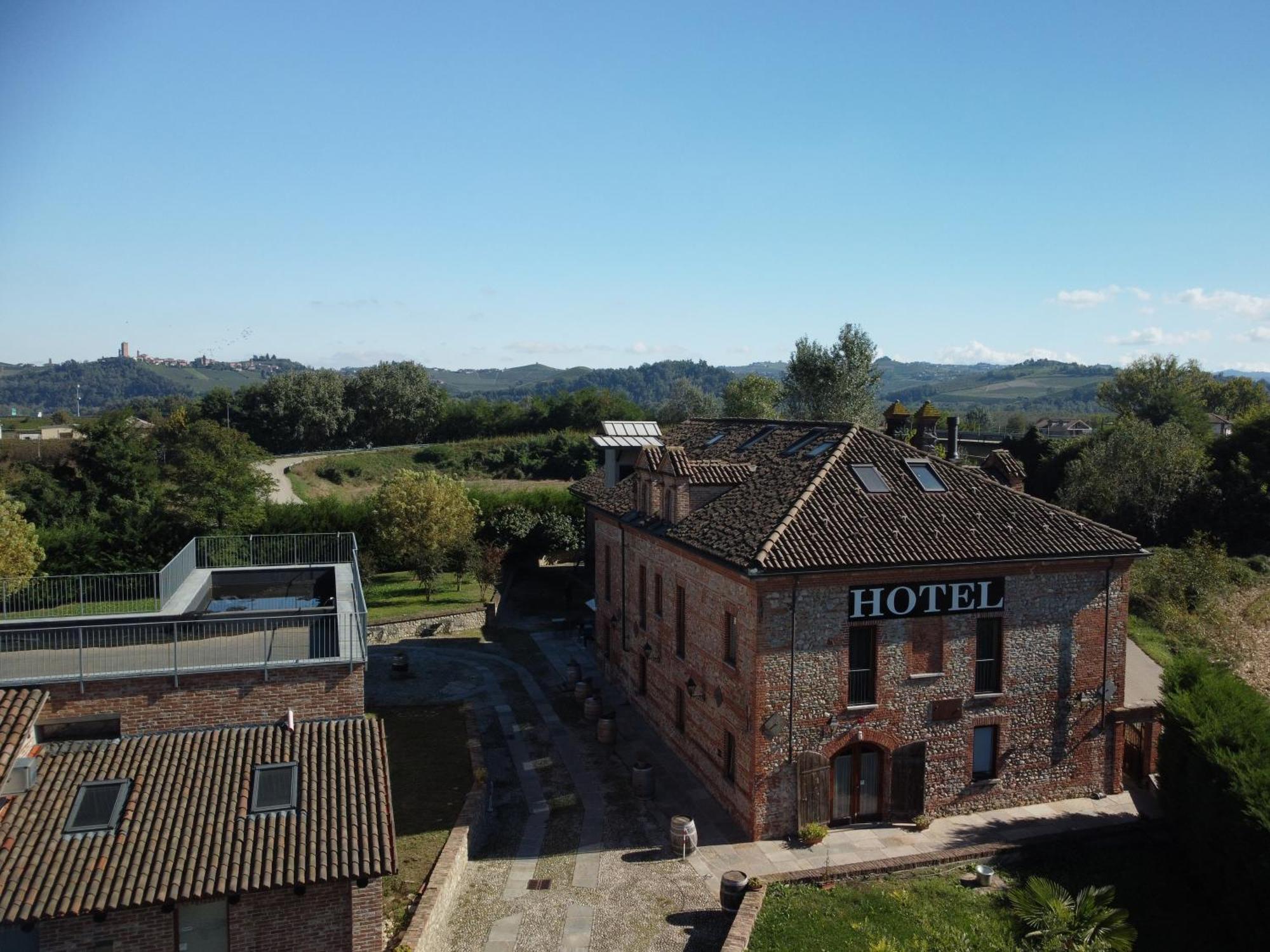 Hotel Le Botti Guarene Ngoại thất bức ảnh