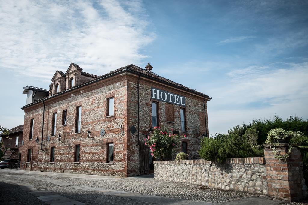 Hotel Le Botti Guarene Ngoại thất bức ảnh