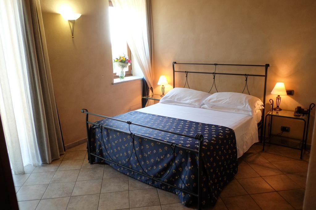 Hotel Le Botti Guarene Ngoại thất bức ảnh